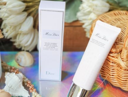 La Gelée Sorbet Scintillante pour le corps à la rose Miss Dior