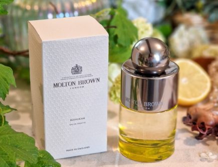 La rafraîchissante eau de toilette Bushukan Molton Brown
