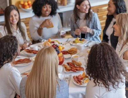 Sororité et santé mentale l'importance de se soutenir mutuellement