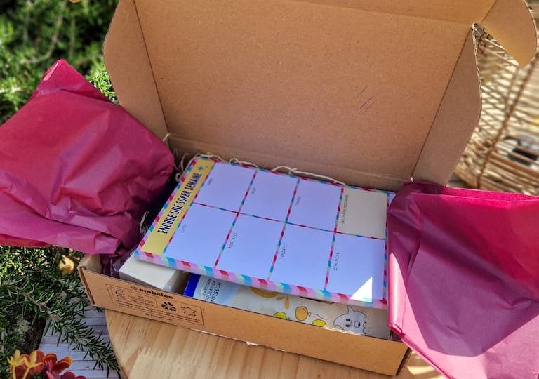 La box Ça me passait par la tête août 2025 créativité, organisation et douceurs