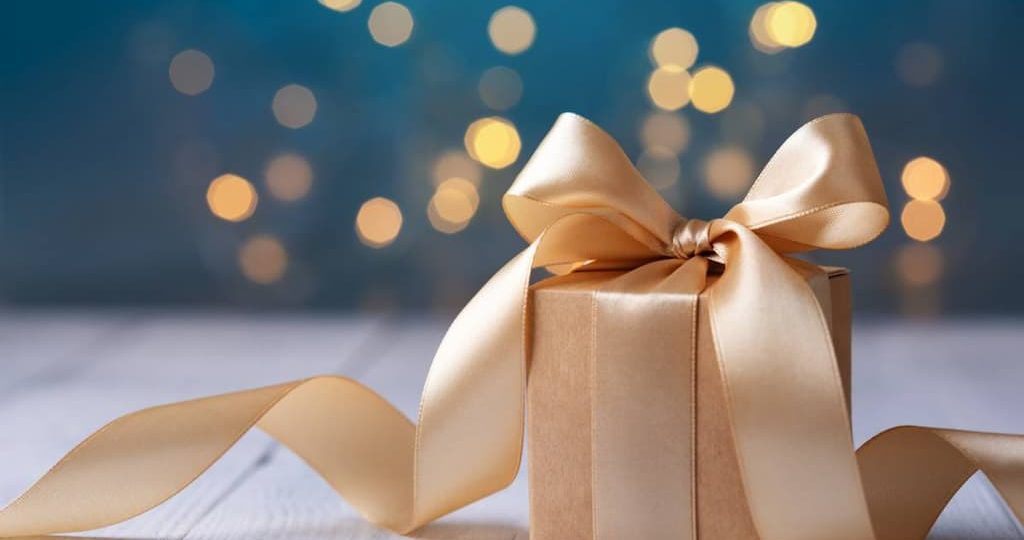 Sélectionner un cadeau artistique et lumineux pour une occasion spéciale
