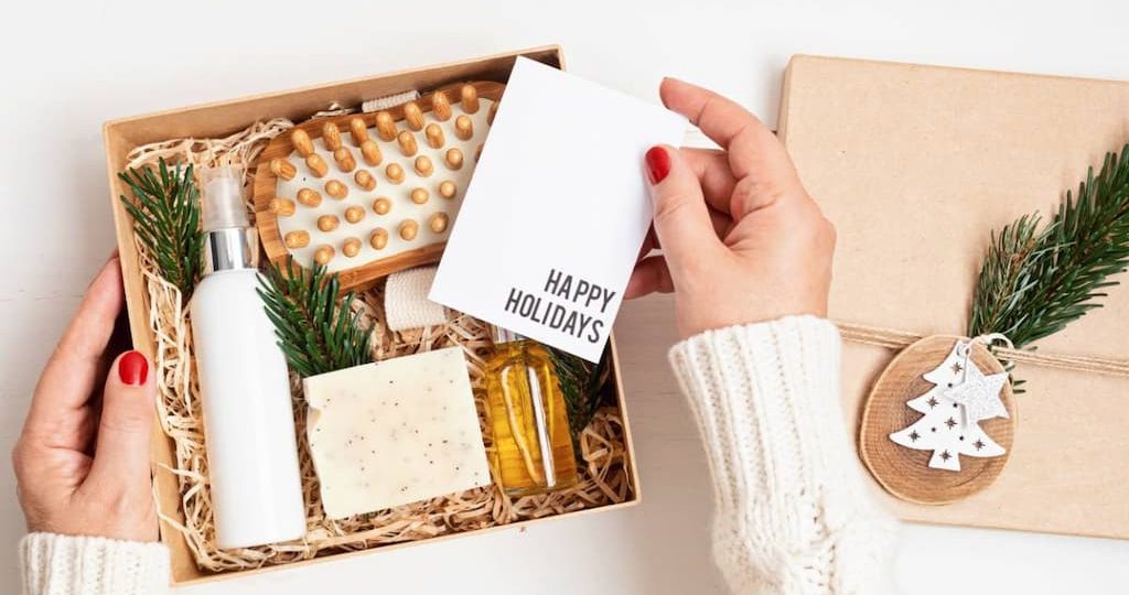 Comment offrir un cadeau personnalisé malgré la distance