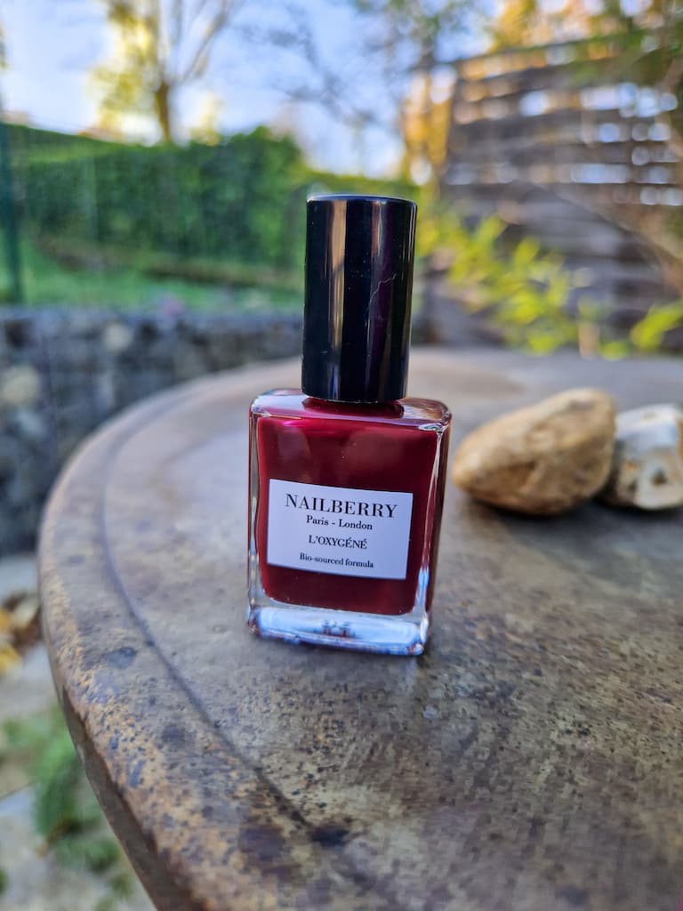 Vernis Nailberry – Teinte Bordeaux