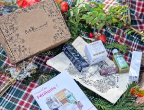 Belle au Naturel décembre 2025 “Vous êtes… Pétillante !”