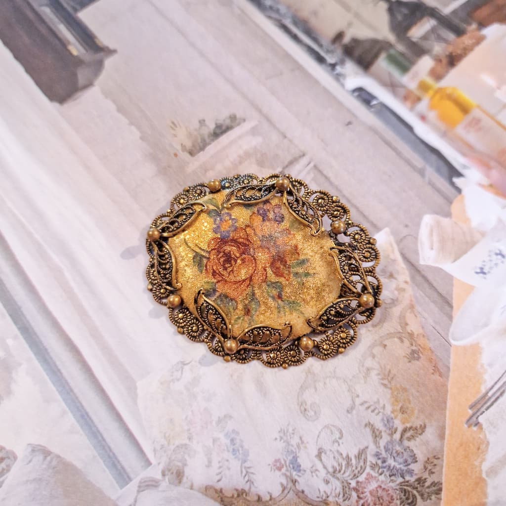 broche vintage