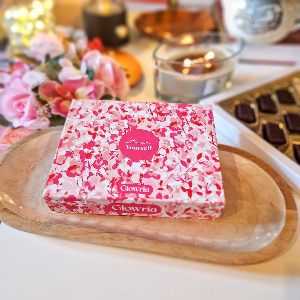 Glowria Février 2026 la Box Beauté “Love Yourself” qui fait battre le cœur
