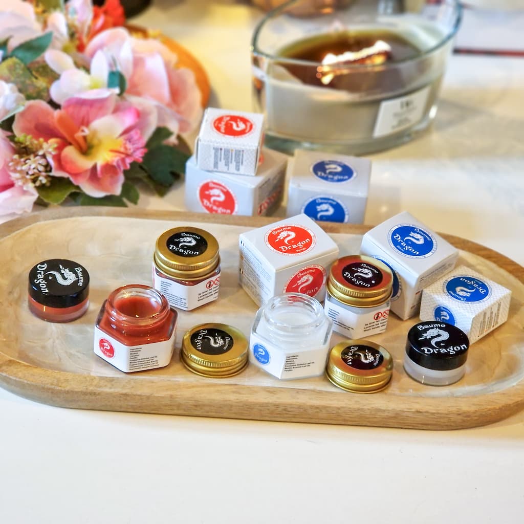 Rouge ou blanc Le guide pour soigner les petits maux du quotidien avec le Baume du Dragon