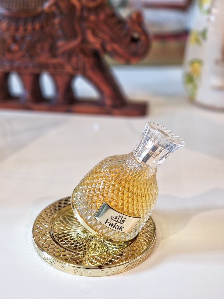 4 parfums orientaux à petit prix aux allures luxueuses (et qui tiennent toute la journée !)