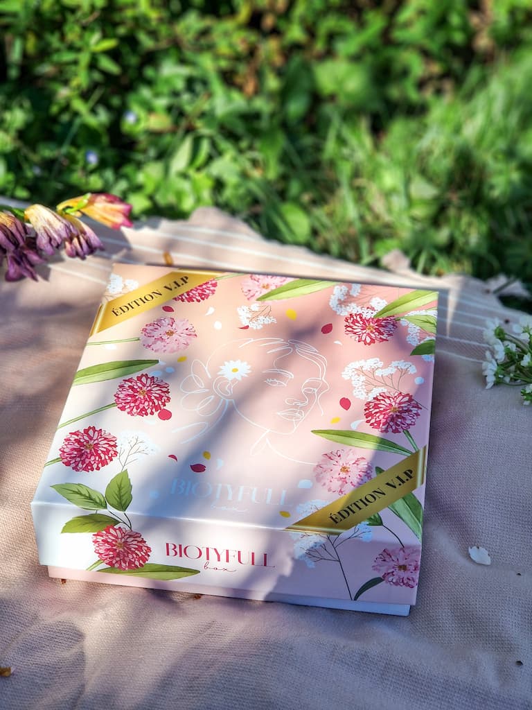 Unboxing Biotyfull Box (mars 2026) ma routine Éclosion Radieuse 100% innovation