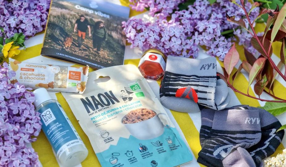 Camp Vibes la box randonnée qui équipe les passionnés de plein air