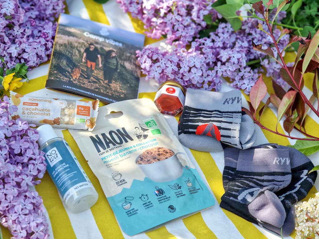 Camp Vibes la box randonnée qui équipe les passionnés de plein air